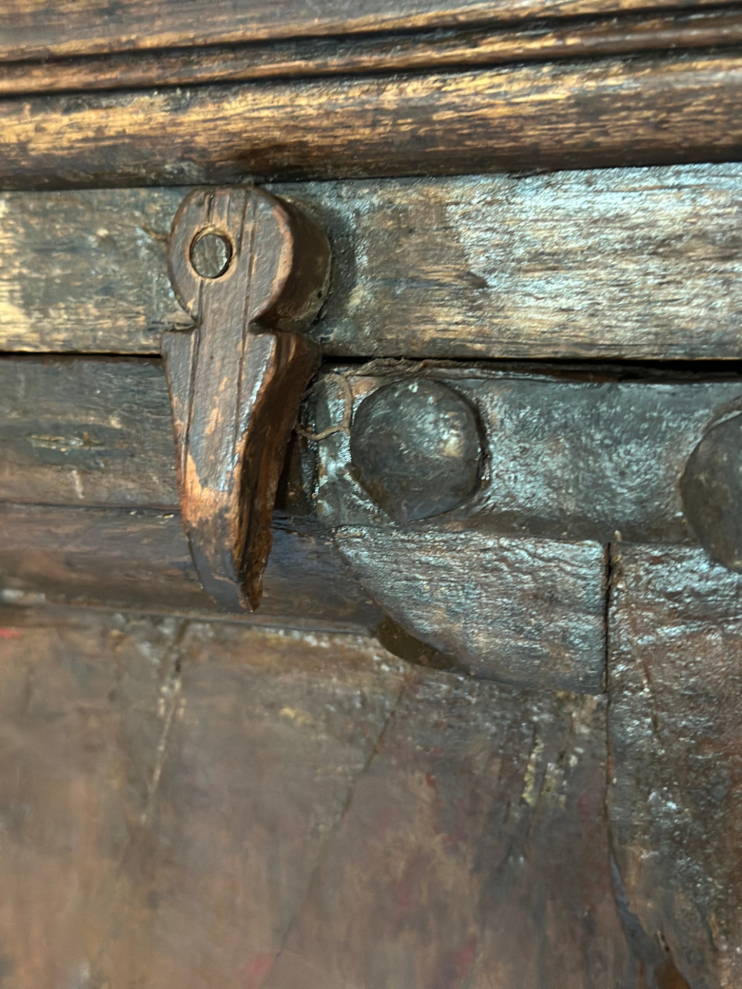 Armadio due ante in legno di teak manifattura orientale fine 700