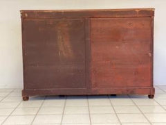 Credenza vittoriana lastronata in radica . XIX secolo