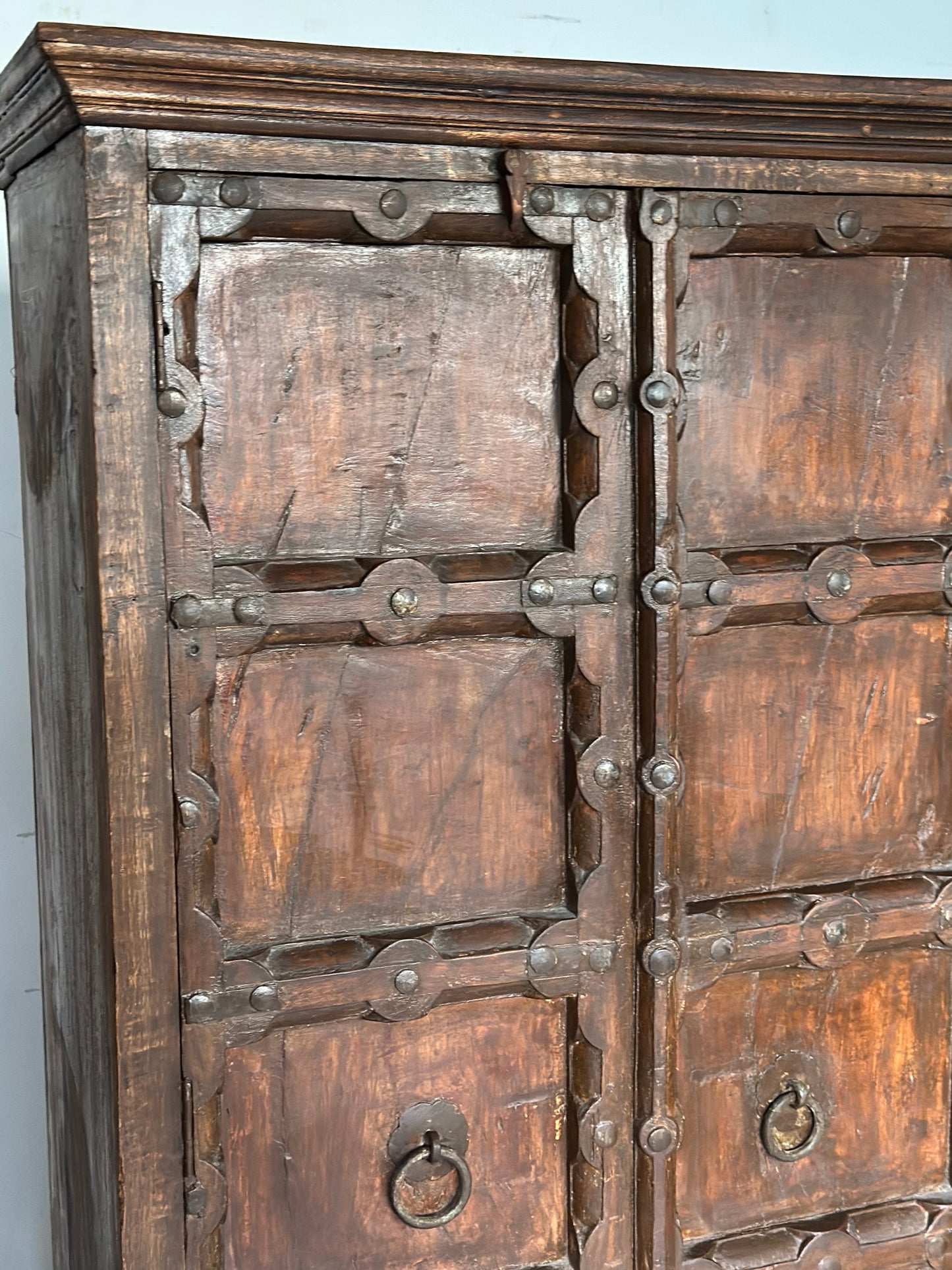 Armadio due ante in legno di teak manifattura orientale fine 700