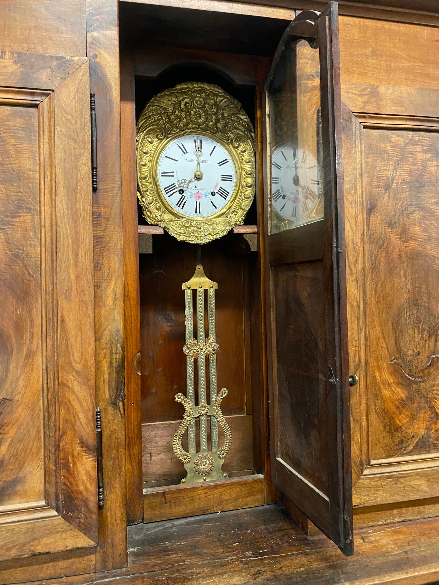 Credenza libreria con alzata noce . Fine XVIII secolo