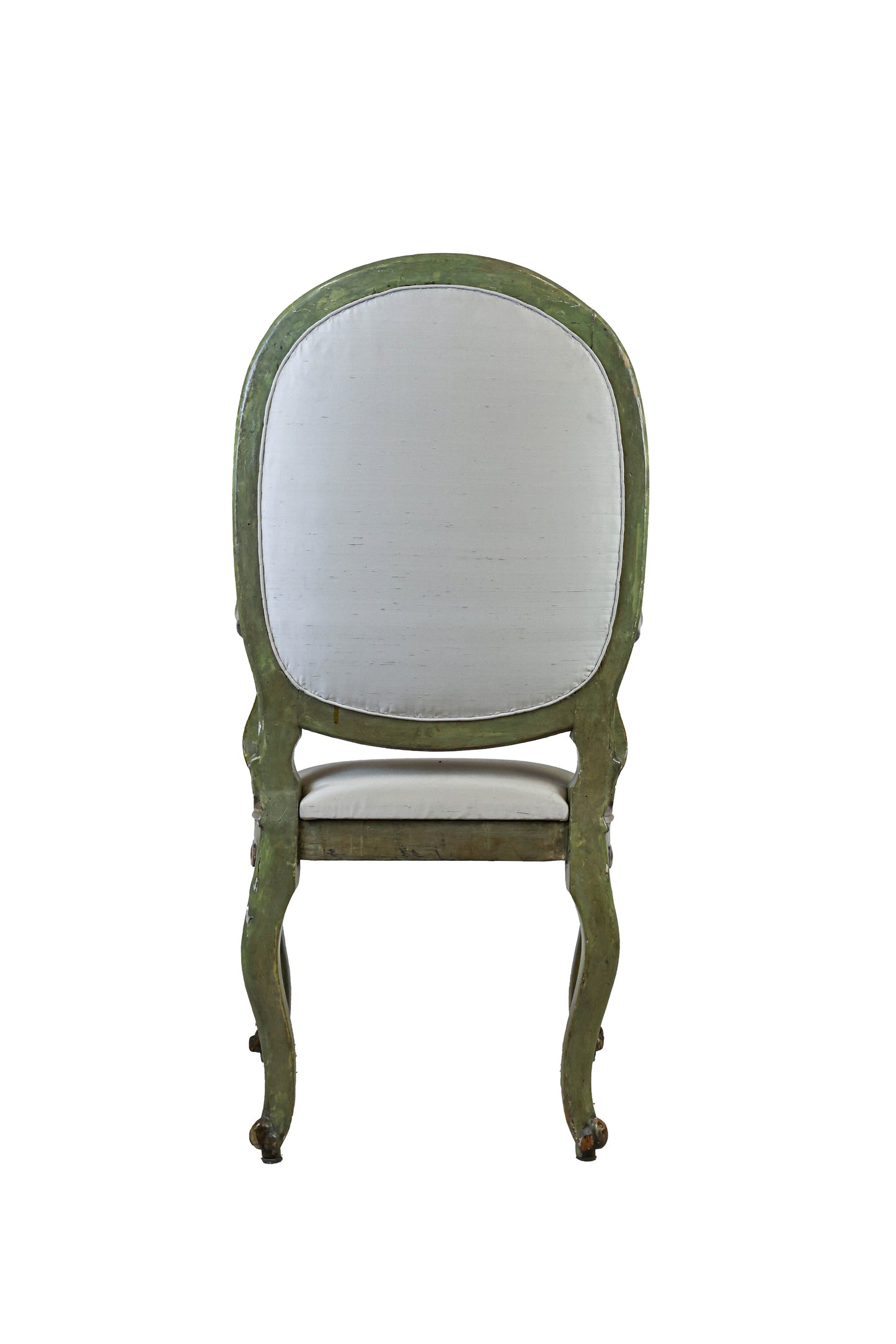 Poltrona Luigi XV in legno intagliato laccato dorato . Marche primi 700