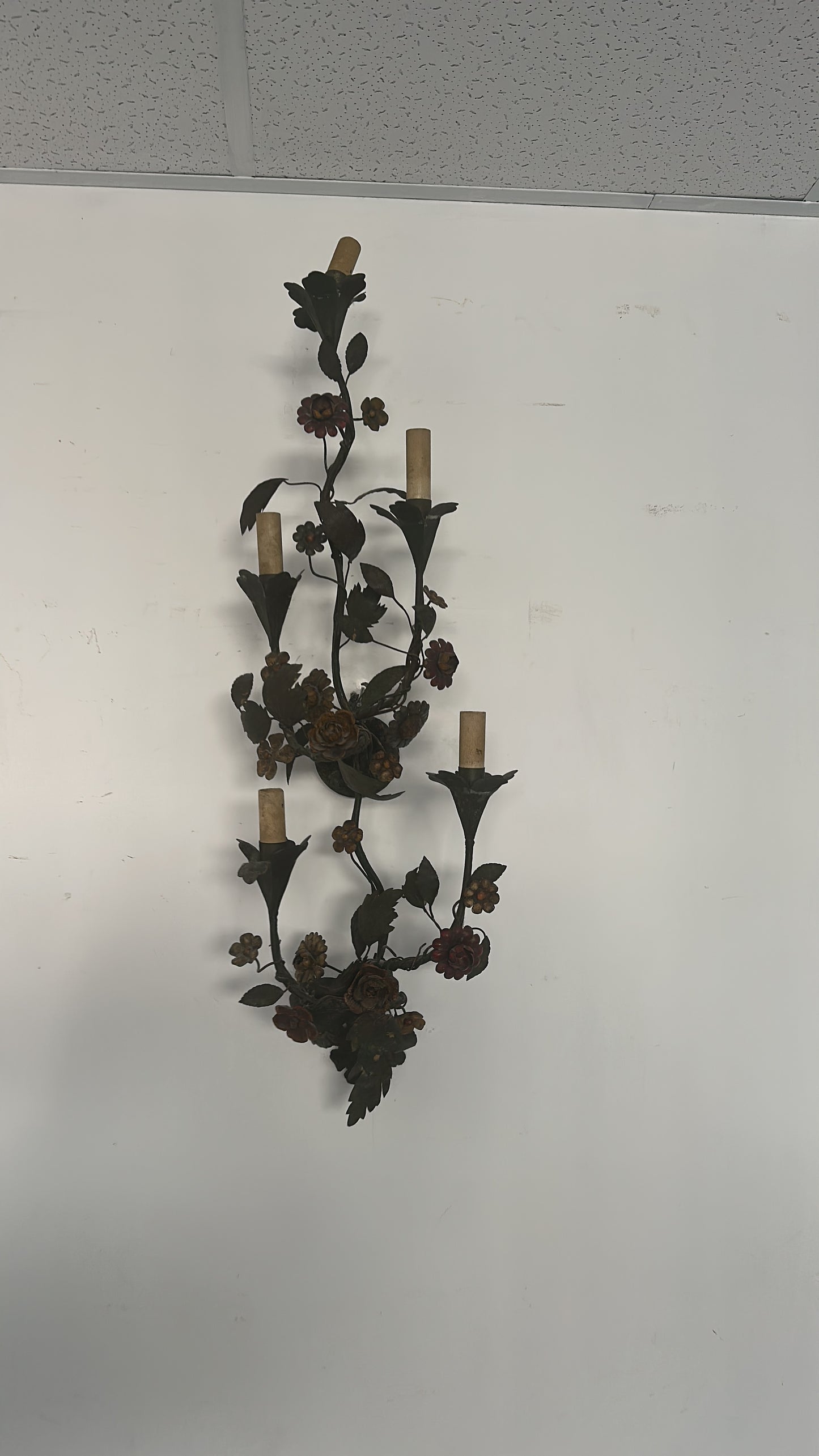 Applique Capodimonte cinque luci . Inizio XX secolo