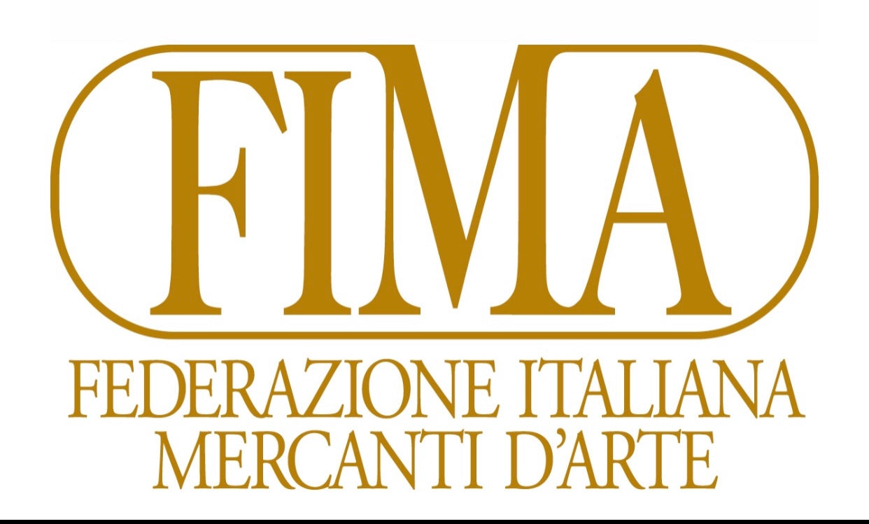 Armadio in noce pannellato e intagliato a punta di diamante . Genova XVII secolo