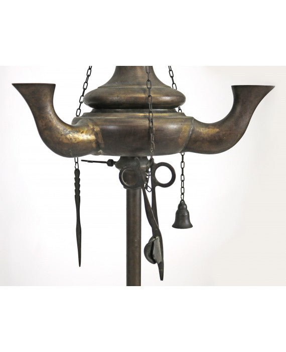 Lucerna fiorentina da terra in bronzo H 180 cm. Inizio XIX secolo