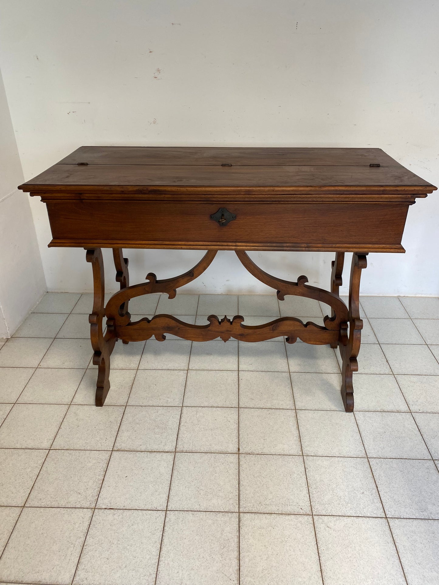 Scrivania Luigi XIV San Filippo fine 600