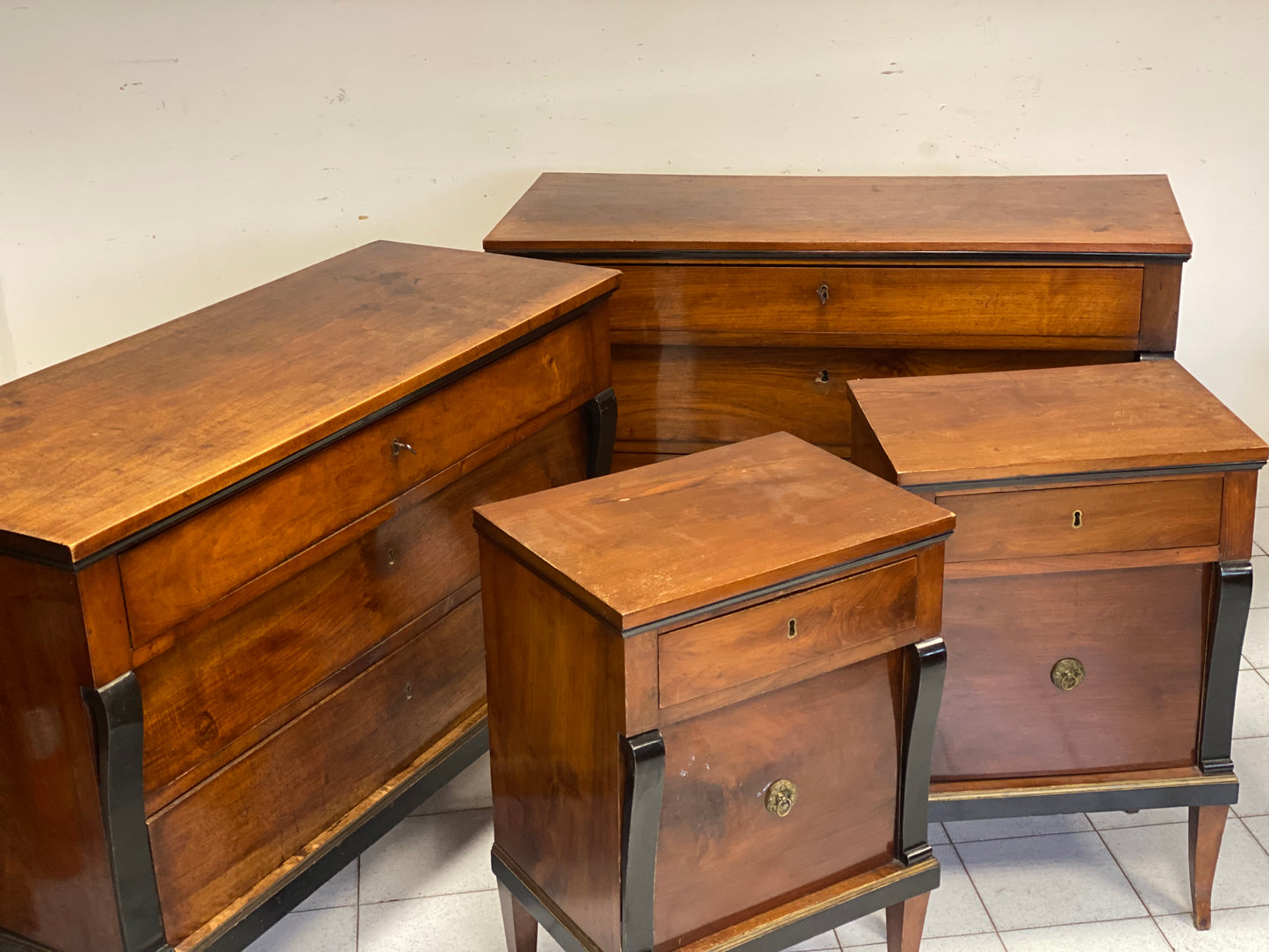 Pair of chests of drawers with bedside tables. City of Verona. First Empire, early 19th century