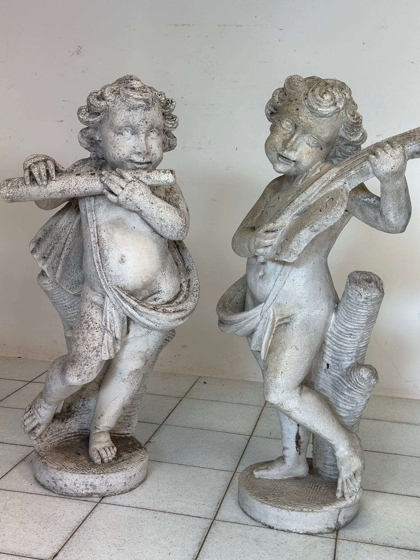 Gruppo di quattro Angeli con strumenti musicali.Inizio XX secolo