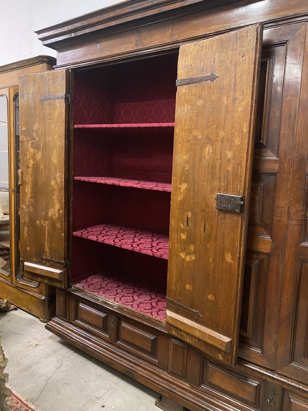 Louis XIV four-door wardrobe. Modena full 600