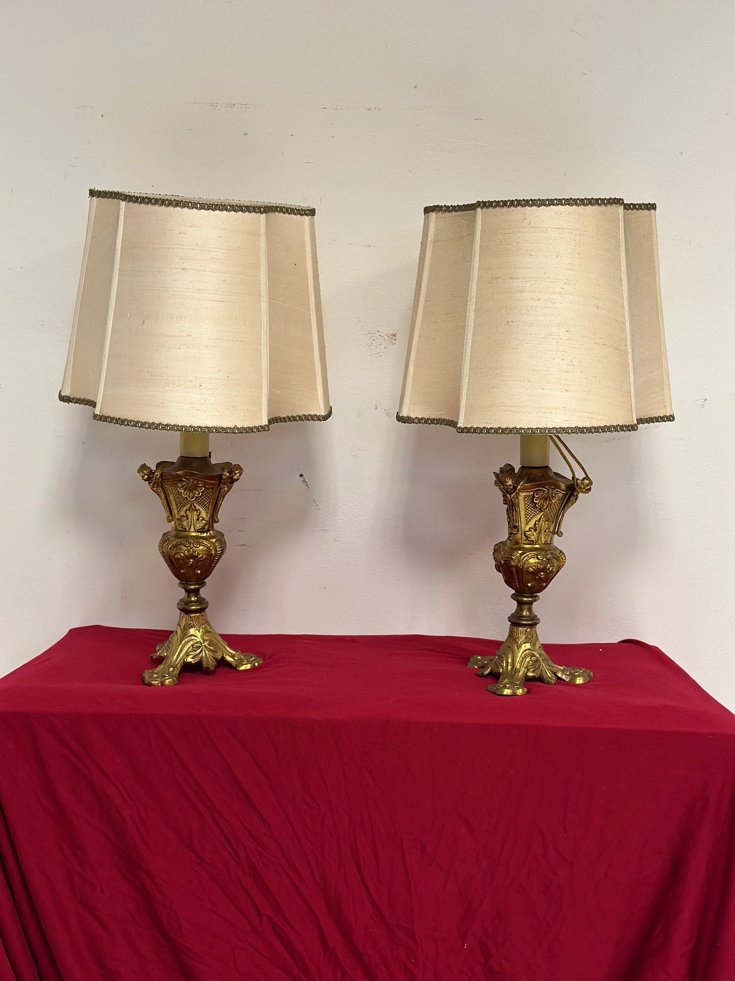 Coppia di lampade da comodino inizio XX secolo.