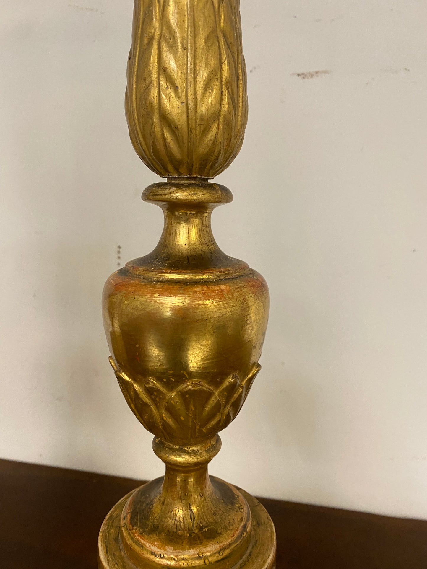 Coppia di candelieri primo impero . Inizio XIX secolo. 80 cm