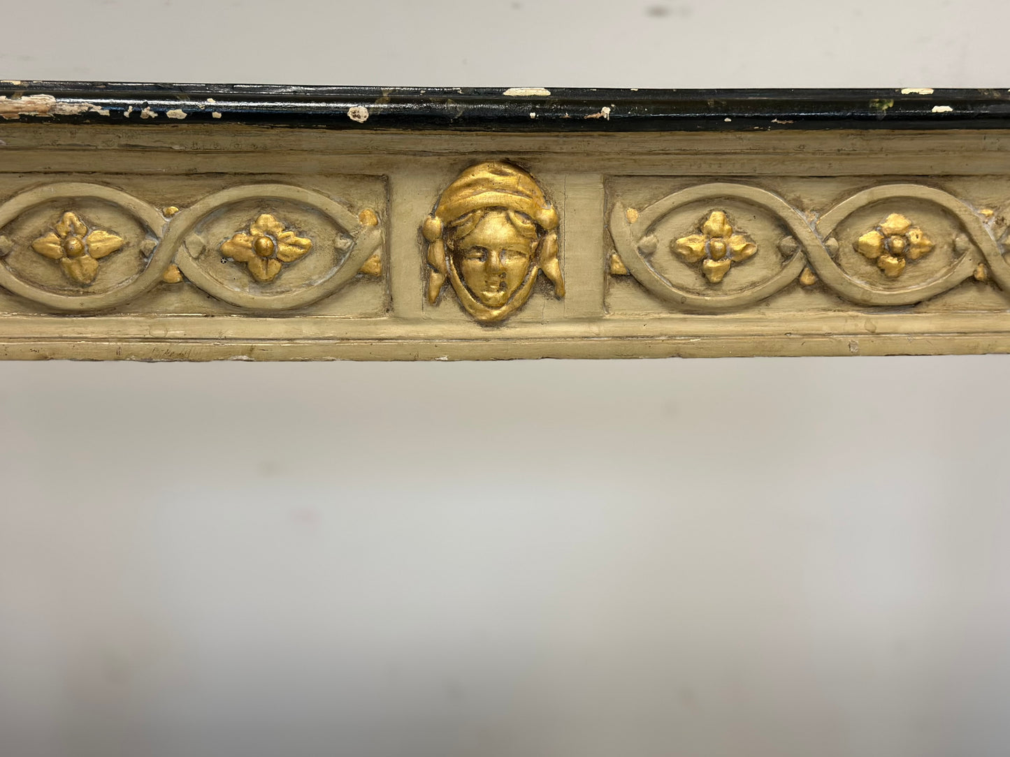 Consolles Luigi XIV in lacca e oro . Marche XVIII secolo