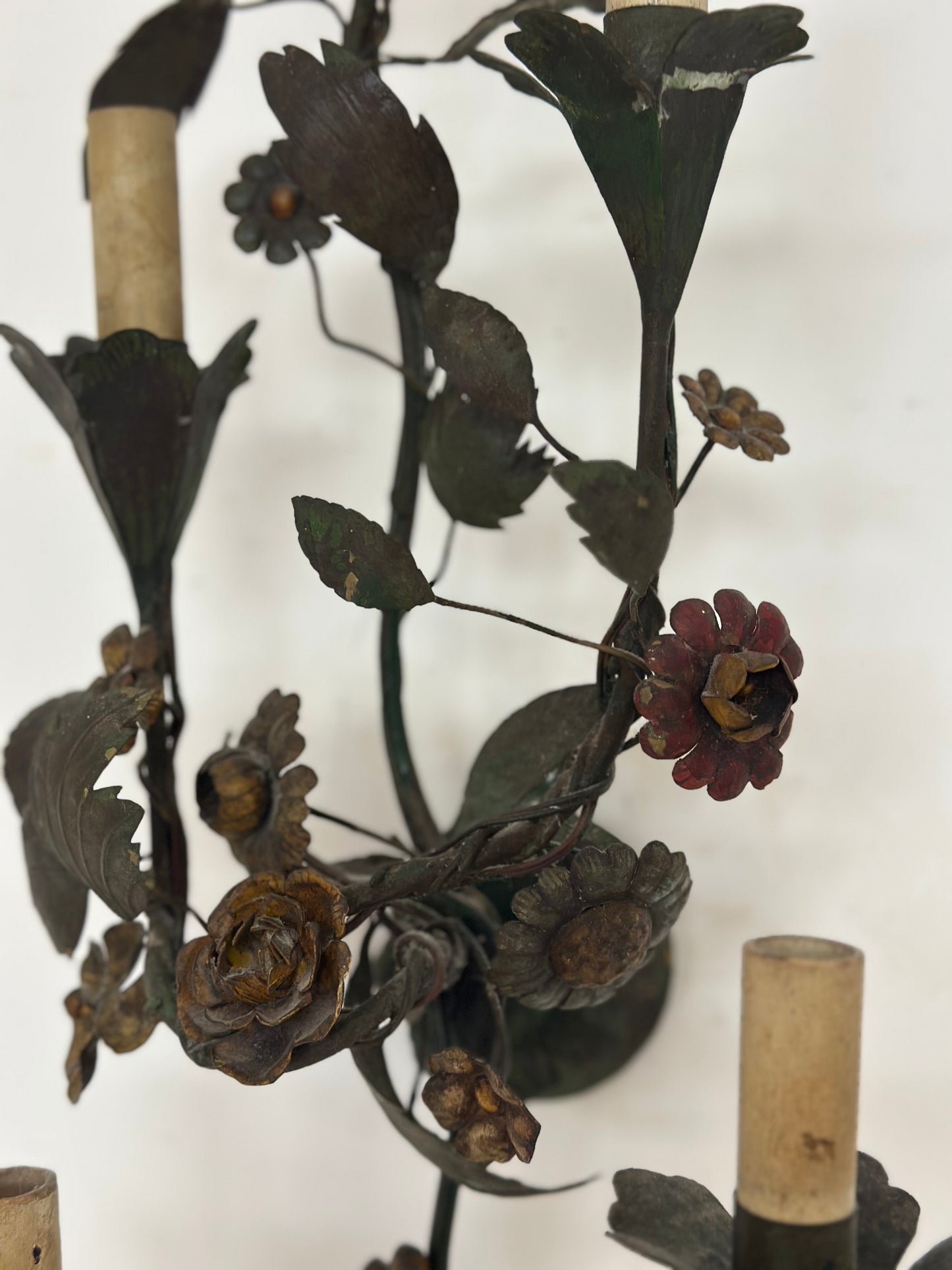 Applique Capodimonte cinque luci . Inizio XX secolo