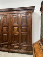 Armadio quattro porte Luigi XIV . Modena pieno 600