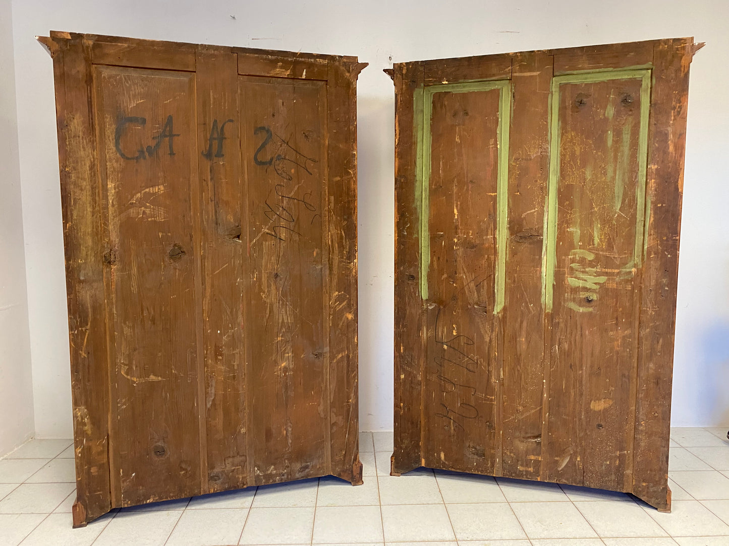 Pair of Biedermeier cabinets. Vienna around 1830