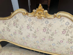 Divano lombardo laccato dorato . milano XIX secolo