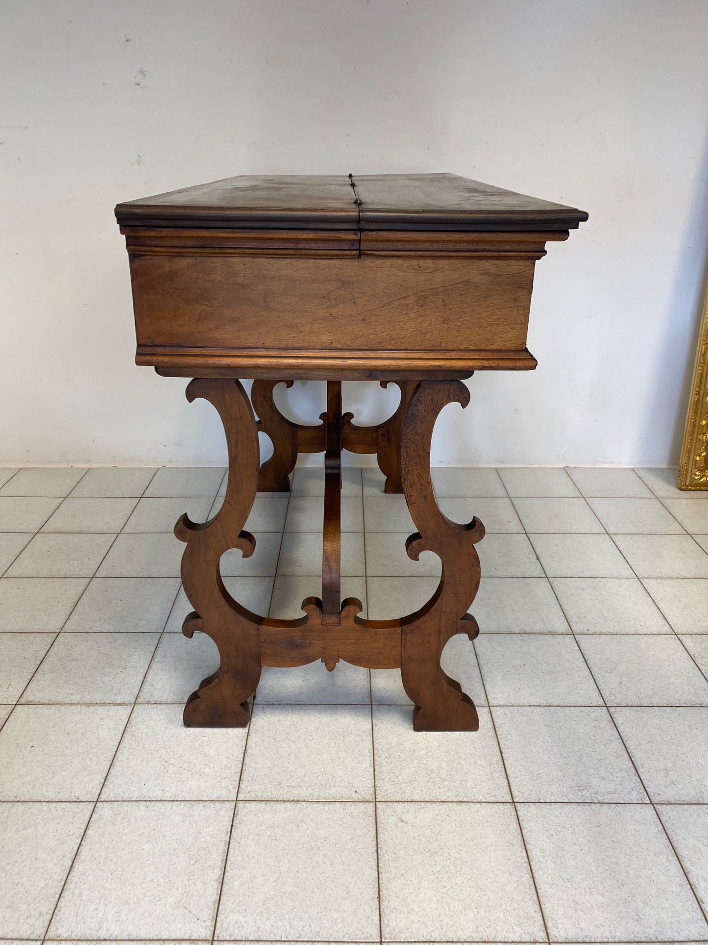Scrivania Luigi XIV San Filippo fine 600