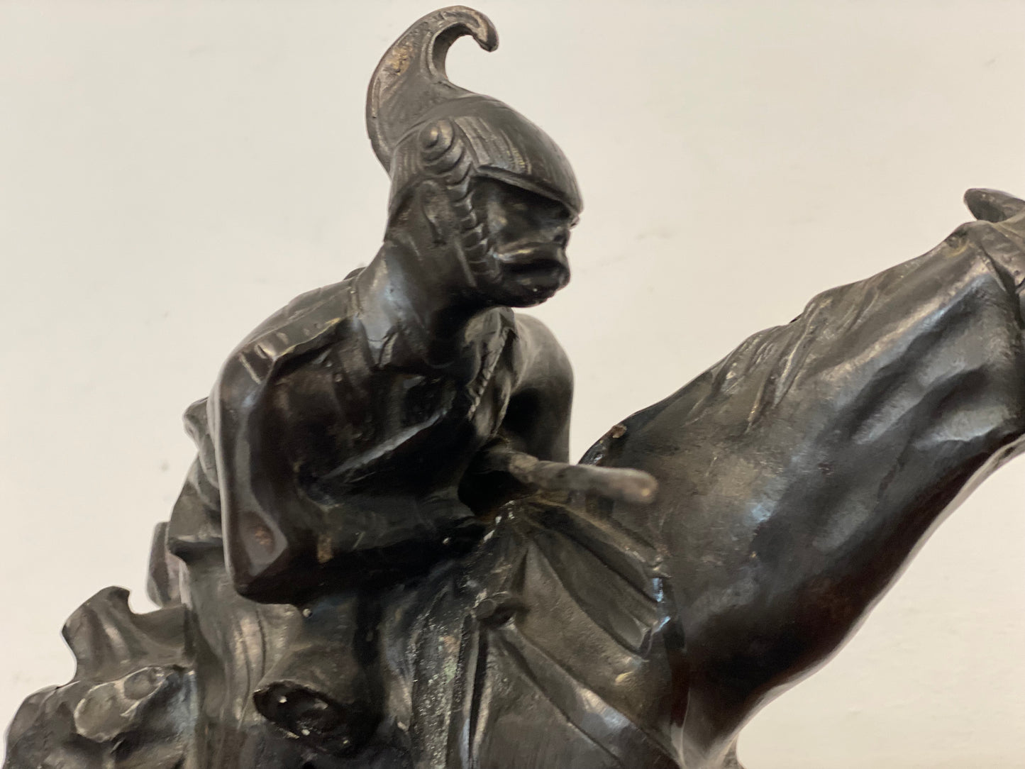 Scultura in bronzo . Francesco Ferruccio Crespi . Busto Arsizio 1861/1891