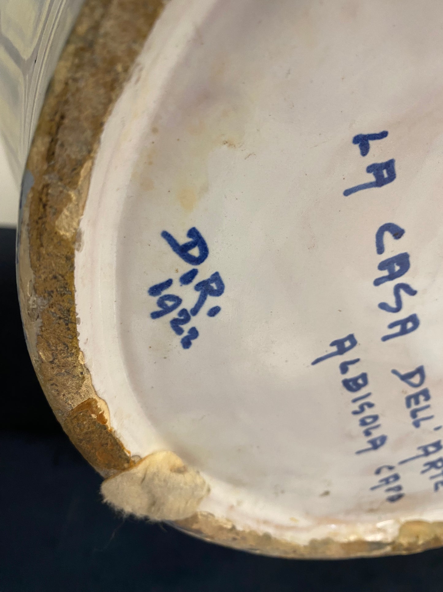 Vaso da farmacia in maiolica Albissola firmato e datato 1922 . H 64