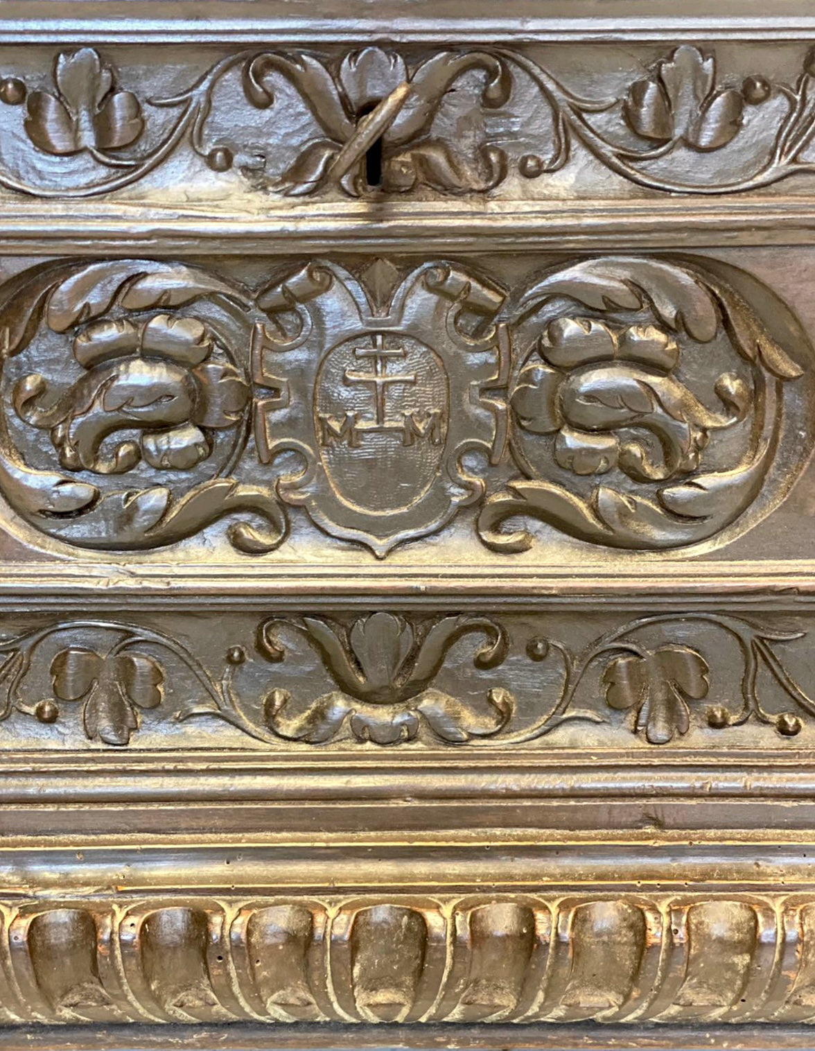 Cassapanca lombarda Brescia Bergamo . XVII secolo