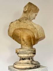 Busto in marmo neoclassico italiano di psiche . Roma XIX secolo