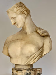 Busto in marmo neoclassico italiano di psiche . Roma XIX secolo