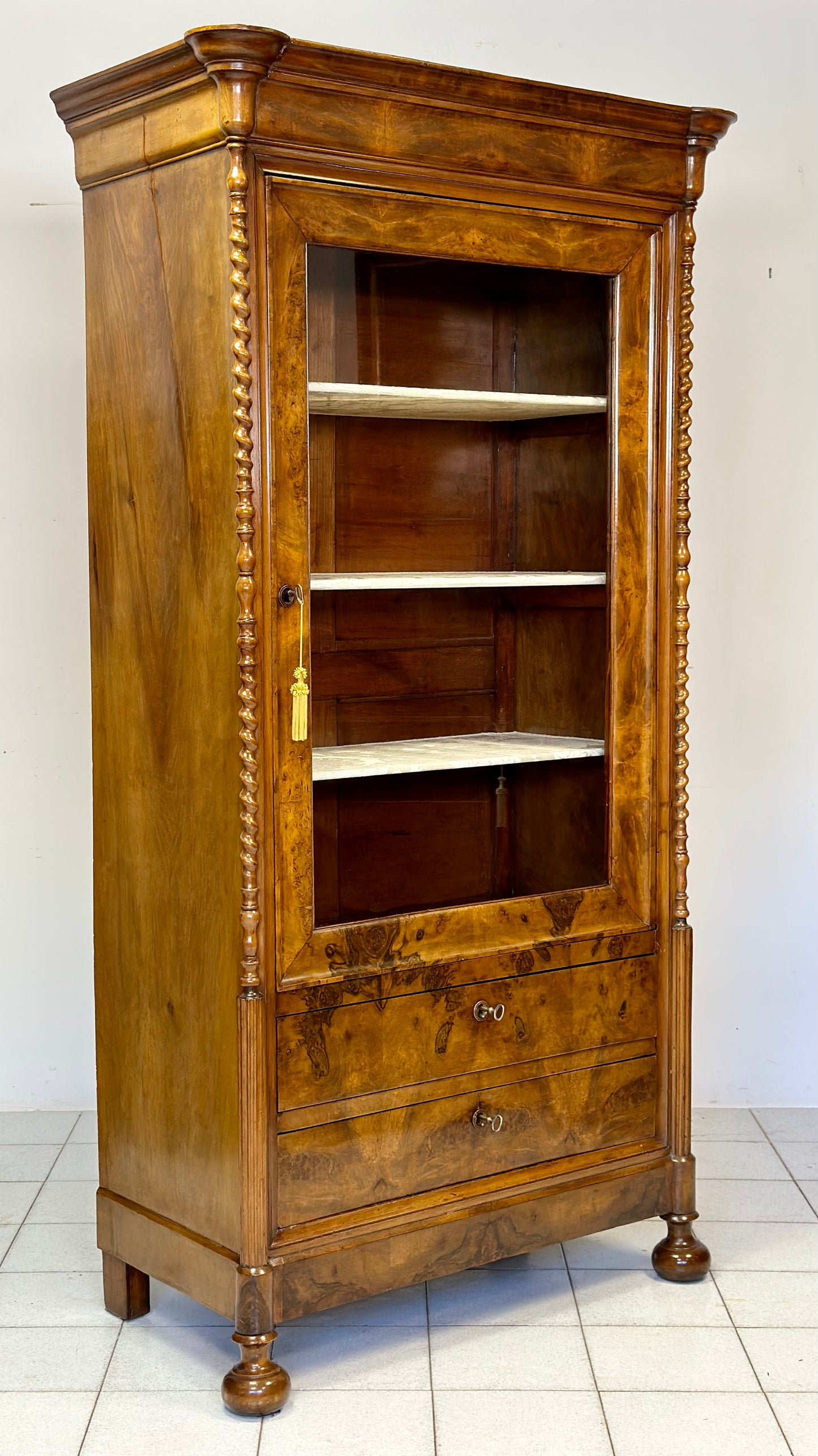 Lombard showcase Charles X. 19th century. Restoration carried out