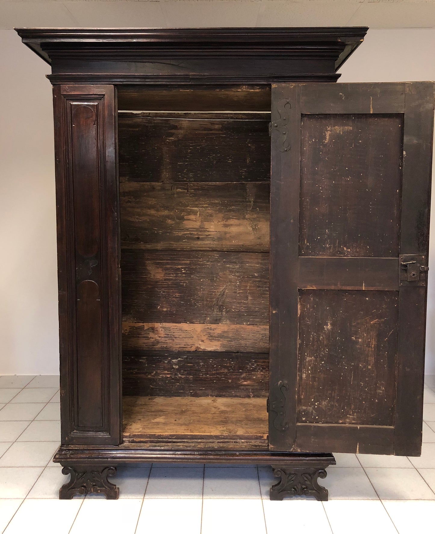 Lombard cabinet. 17th century