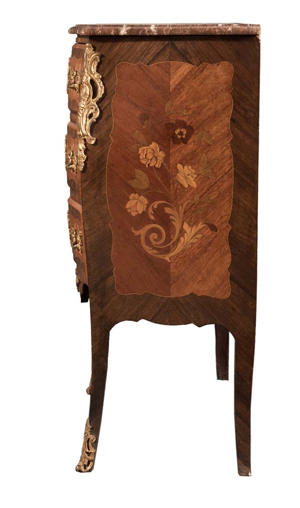 Chest of drawers moved on the front and sides. Napoleon III