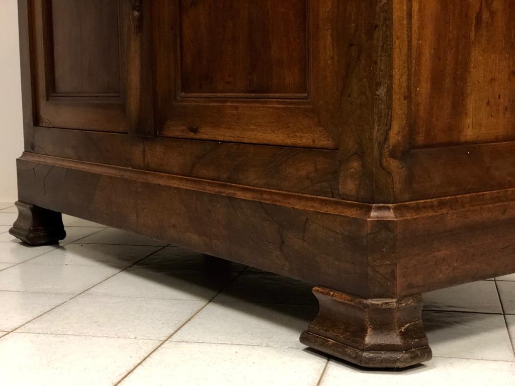 Credenza in noce e radica di noce