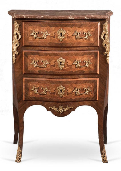 Cassettone mosso sul fronte e fianchi . Napoleone III