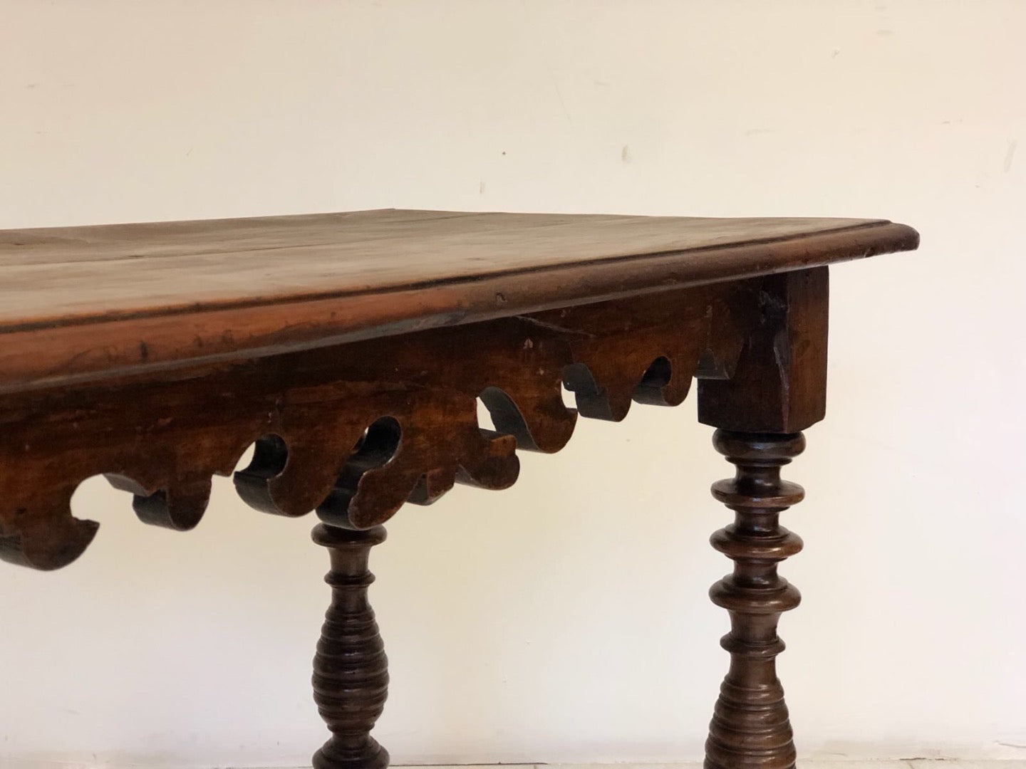 Walnut reel table. 18th century