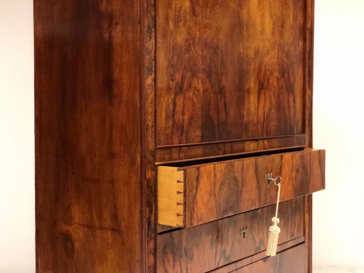 Charles X Secretaire in walnut feather