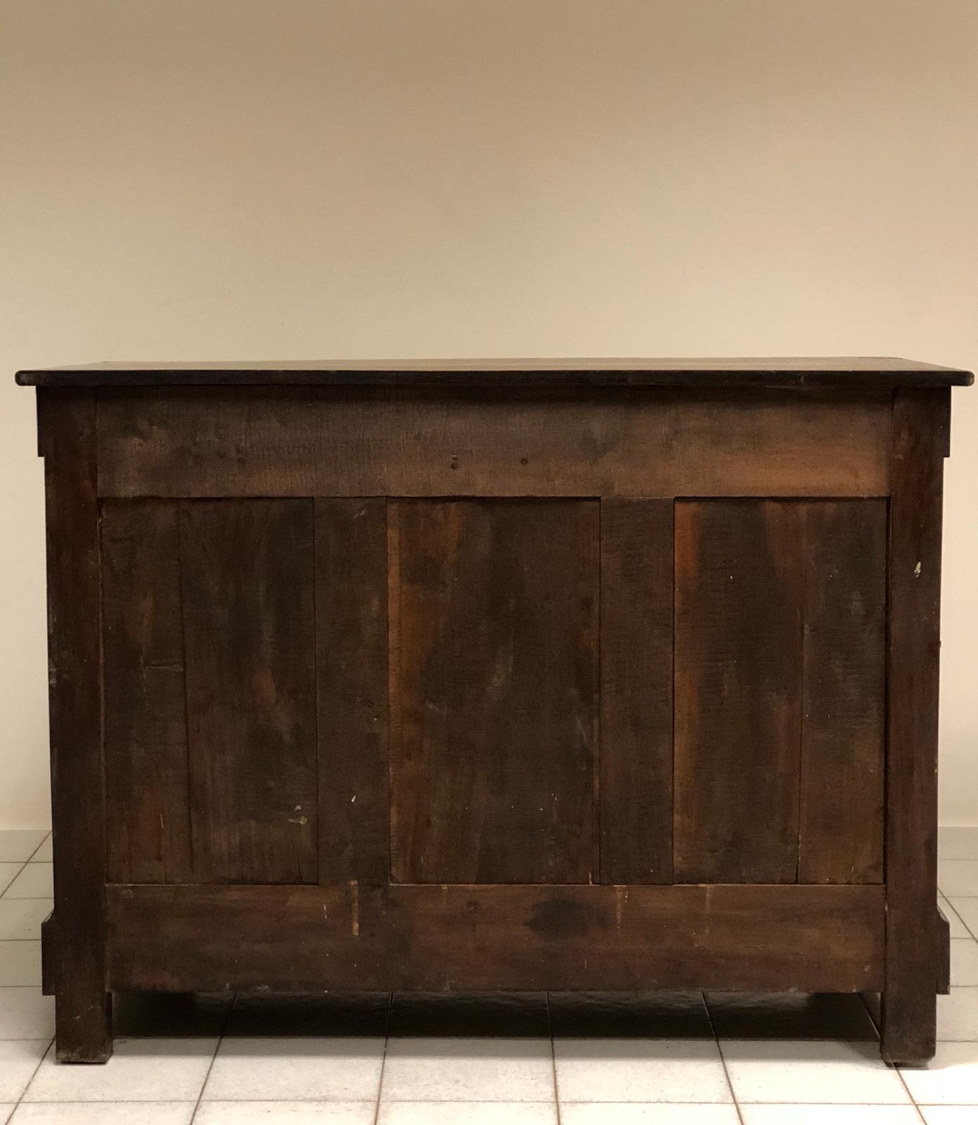 Sideboard in walnut and walnut root