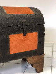 Baule legno lamierino tessuto . Venezia fine XVII secolo
