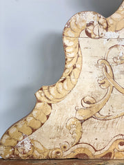 Panca laccata e dipinta .Marche XVII secolo