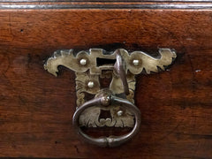 Credenza doppio corpo XVII secolo
