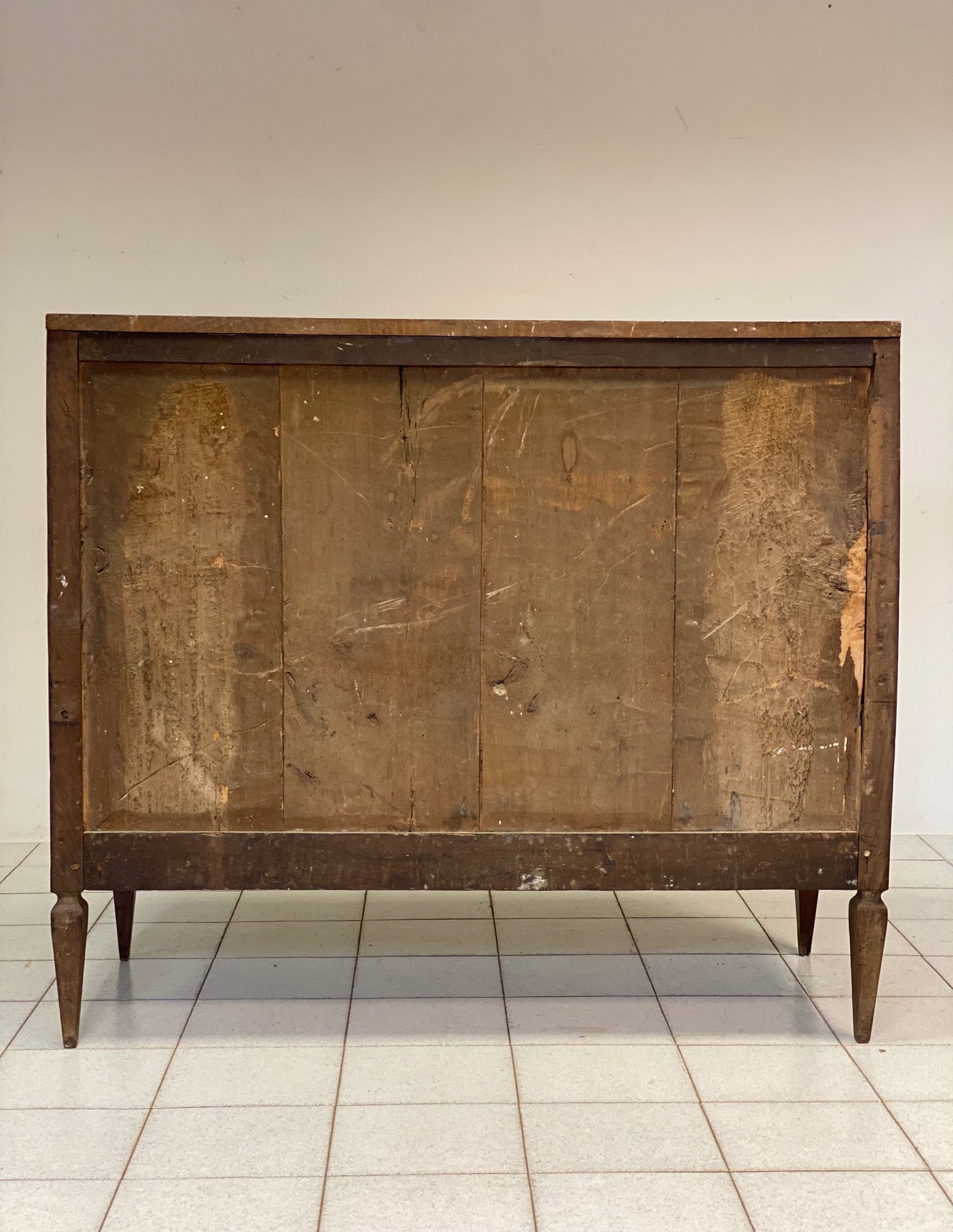 Louis XVI inlaid desk. Lombardy 18th century