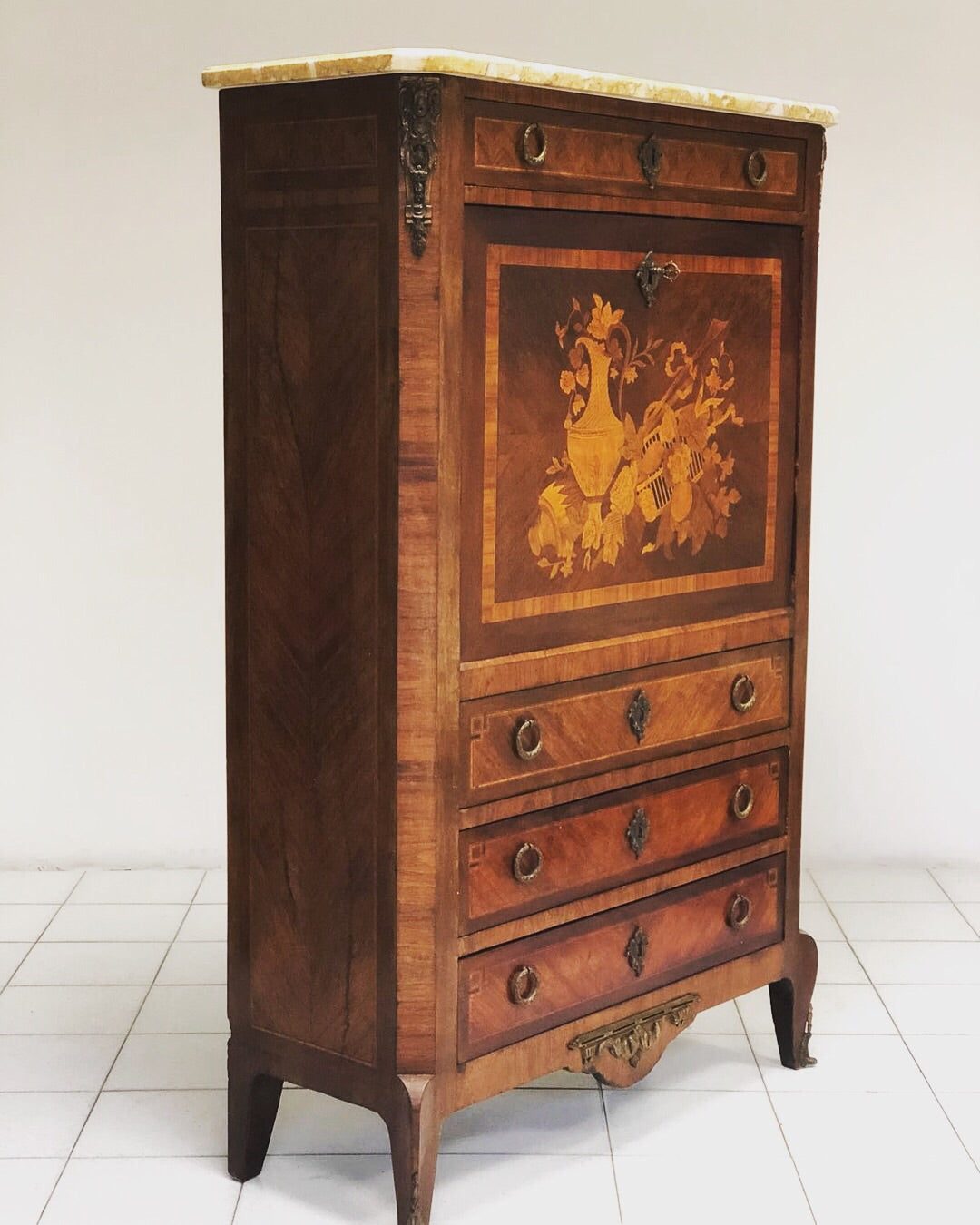 Secretairès lastronato e intarsiato . Epoca Napoleone III