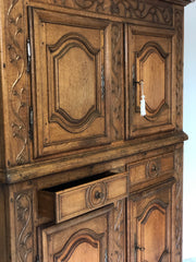 Credenza doppio corpo scolpito Luigi XIV