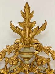 Specchiera lignea intagliata laccata dorata . Firenze fine XVIII secolo