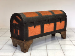 Baule legno lamierino tessuto . Venezia fine XVII secolo
