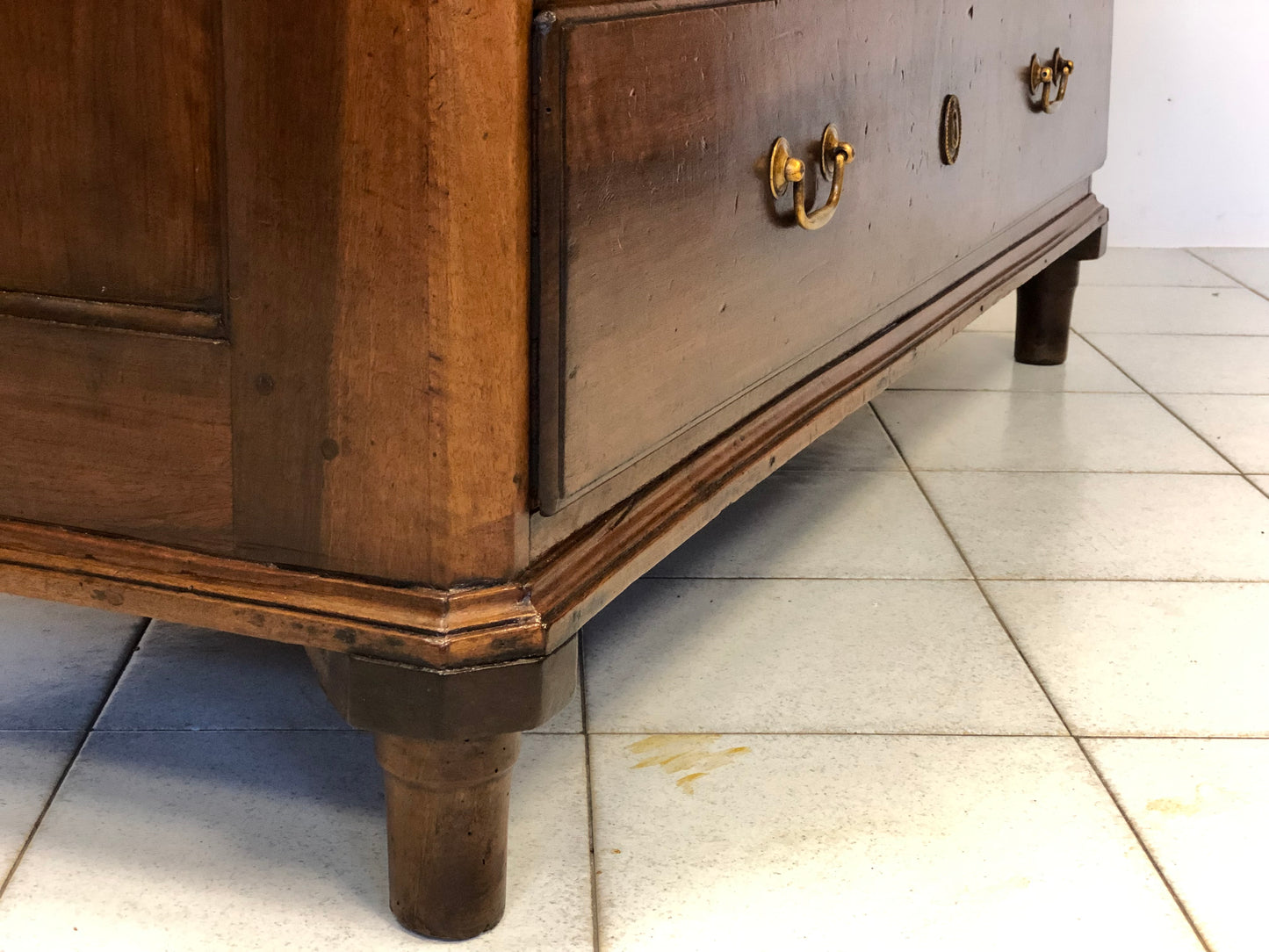Louis XVI walnut bureau. Emilia 18th century