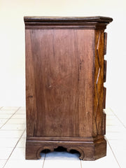 Canterano lombardo in noce . Brescia Bergamo XVII secolo