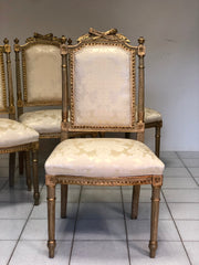 Gruppo di quattro sedie in lacca e oro . Francia Napoleone III
