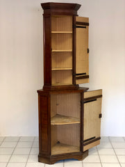 Cantonale Luigi XIV completamente lastronato. Fine 600 inizio 700