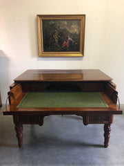 Scrivania Carlo X in noce da centro . XIX secolo