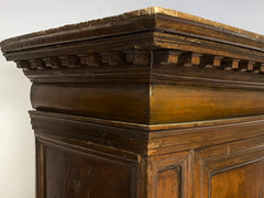Armadio stipo Luigi XIV Lombardo in noce . XVII secolo