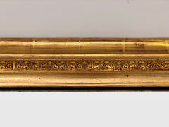 Specchiera lombarda in foglia oro zecchino . Metà XIX secolo . Restaurata