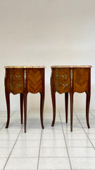 Coppia di comodini napoleone III bombati lastronati bois de rose fine XIX / XX secolo