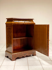 Credenza mobiletto radicato fine XIX secolo